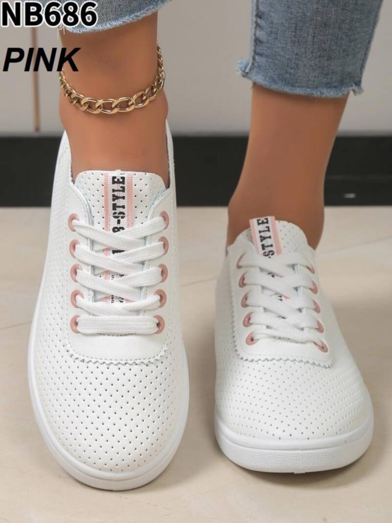 Trampki/Tenisówki Roz 36-41 / 12 par